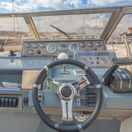 Port De Saint-raphael