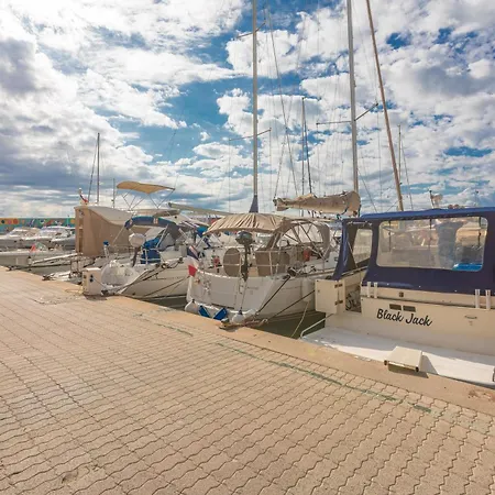 Apartment Port De Saint-raphael