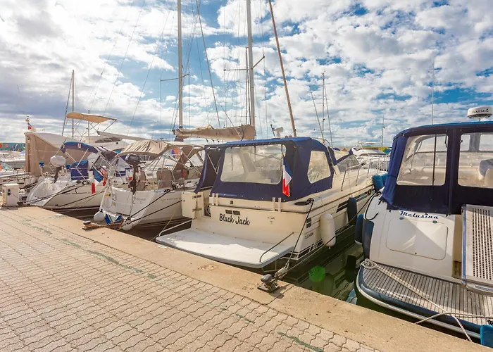 아파트 Port De Saint-raphael Saint-Raphaël